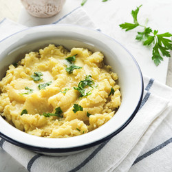 Dairy-free Cheesy Mashed Potatoes