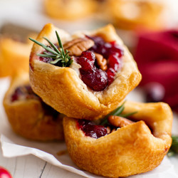 Cranberry Brie Bites