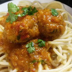 Spaghetti Bolognese (kababs) - Indian Twist