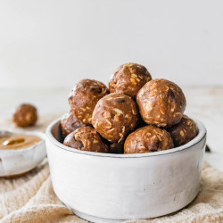 Chocolate Peanut Butter Protein Balls