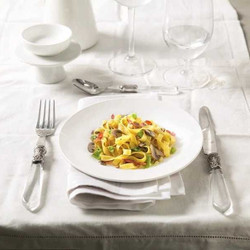 Tagliatelle With Cabbage, Mushrooms And Italian Speck