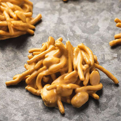 Peanut Butter Haystacks
