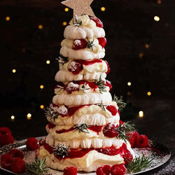 Pavlova Christmas Tree