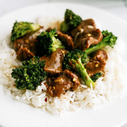 Slow Cooker Beef And Broccoli