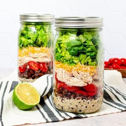 Tex-mex Rotisserie Chicken, Black Bean, Tomato &amp; Cheese Mason Jar Salad