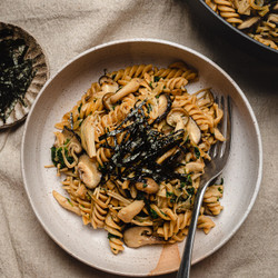 Japanese-style Mushroom Pasta | 和風きのこパスタ
