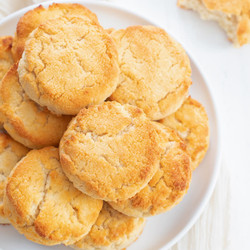 4 Ingredient Keto greek yoghurt Biscuits