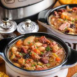Instant Pot Ham &amp; Bean Soup
