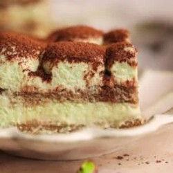 Easy Pistachio Tiramisu Recipe