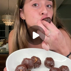 Energy Bites dates soaked in coffee