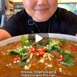 Satay Chicken Curry (malaysian) - recipe Tin eats