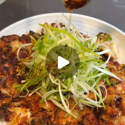 Padakjeon (korean-style Pan-fried Chicken With Green Onion)