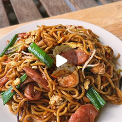 Mine Frire (mauritian Fried Noodles)