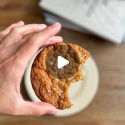 Salted Honey And Vanilla Cookies