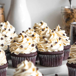 Chocolate Cookie Dough Stuffed Cupcakes
