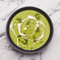 Hetty Broccoli And Cashew Cream Soup