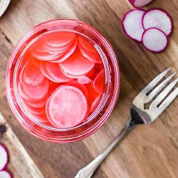 Quick Pickled Radishes