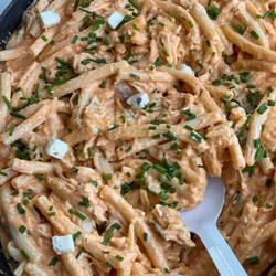 Buffalo Chicken Pasta Bake