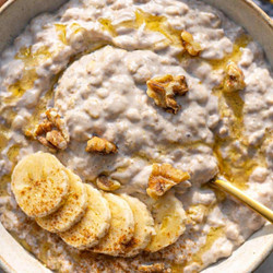 Banana Overnight Oats With Greek Yogurt (high-protein)