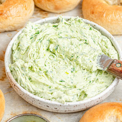 10-minute Scallion Cream Cheese With Fresh Scallions