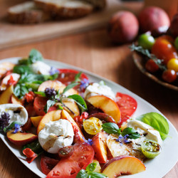 Peach And Heirloom Tomato Caprese Salad