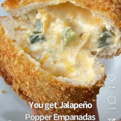 Jalapeño Popper Empanadas