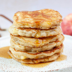Pancakes De Manzana