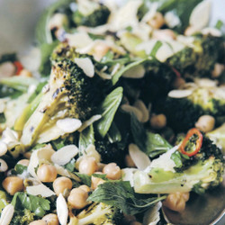 Hetty's chargrilled broccoli salad
