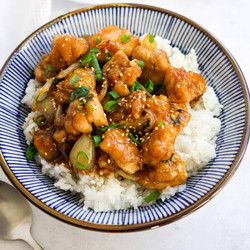 Quick &amp; Easy Sweet Sticky Korean Chicken