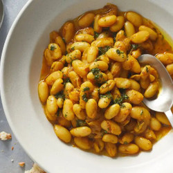 Loubia (White Bean and Tomato Stew)
