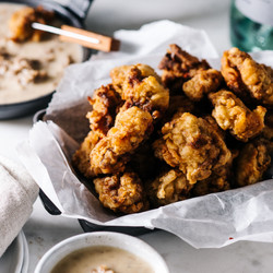 Crispy Chicken Fried Steak Bites With White Wine Sausage Gravy · I Am A Food Blog