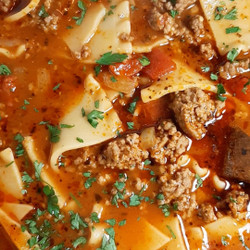 One Pot Lasagna Soup