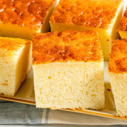 The 4-ingredient Cake My Mum And I Know From Memory