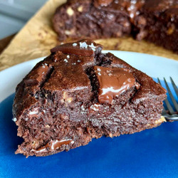 Healthier Fudgy Chocolate Chunk Banana Cake