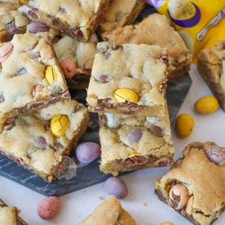 Mini Egg Cookie Bars