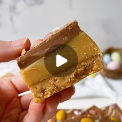Mini Egg Caramel Slice