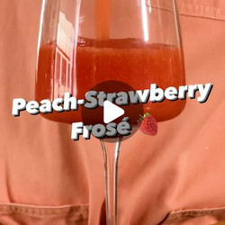 Peach-strawberry Frosé