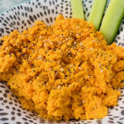 Raw Carrot Hummus