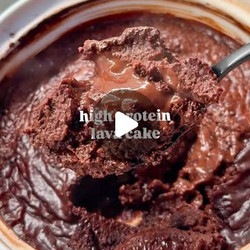 High Protein 🍫 Lava Cake