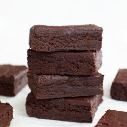3 Ingredient Healthier No Bake Brownies
