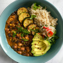 Easy Bean And Veggie Chili