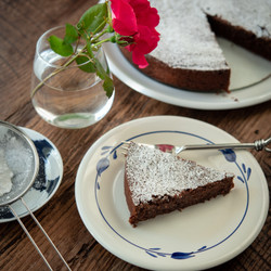 Flourless Chocolate Almond Cake