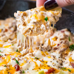 Creamy Bacon Cheeseburger Dip