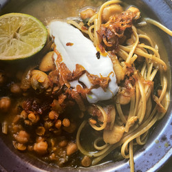 Zuppa di legumi (e noodle)