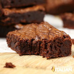 3 Ingredient Brownies Recipe + Video (only 5 Minutes To Prep)