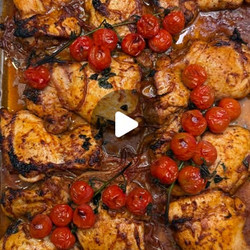 Tomato Baked Pargiot - Chicken Thighs!