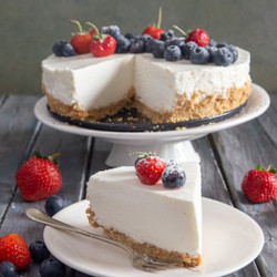 No-bake Greek Yogurt Pie