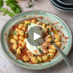 Gnocchi Con Tomate