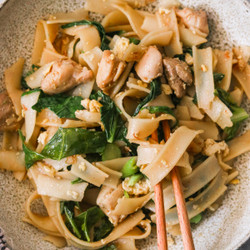 30-minute Chicken Pad See Ew Recipe
