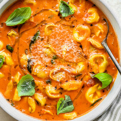 Tomato Tortellini Soup